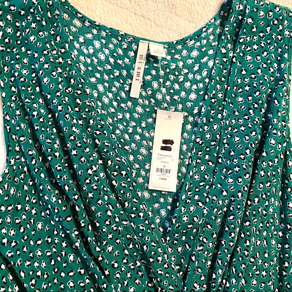 “SOLD” Francesca’s Knot Waist Romper NWT - Picture 3 of 5